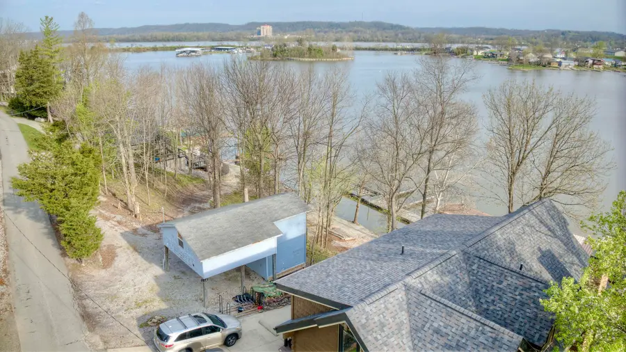 609 Hillandale Drive, Sanders, KY 41083 - #2