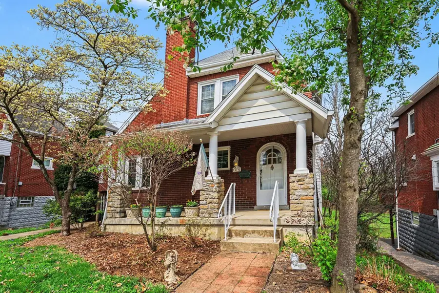 819 N Fort Thomas Avenue, Fort Thomas, KY 41075 - #2