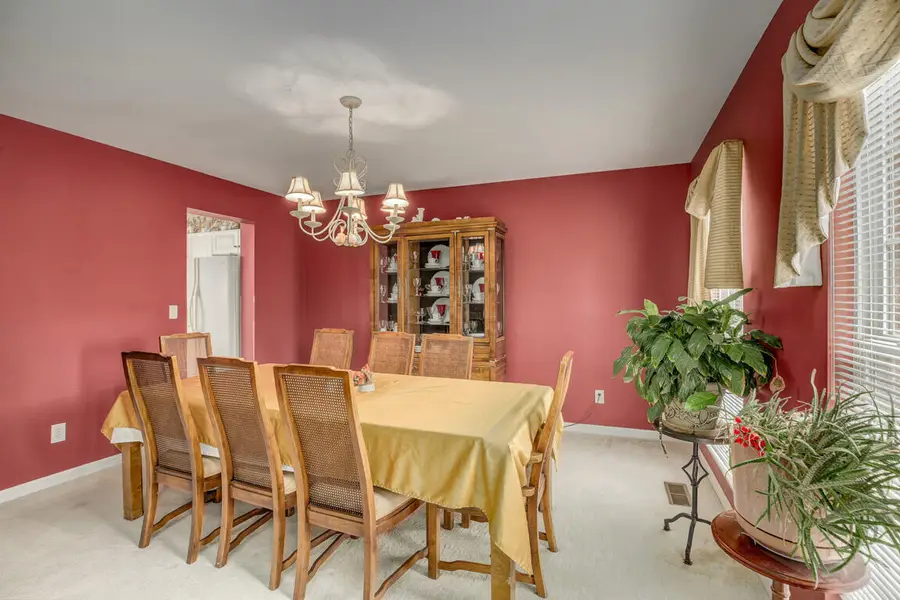 1816 Knollmont Drive, Florence, KY 41042 - #3