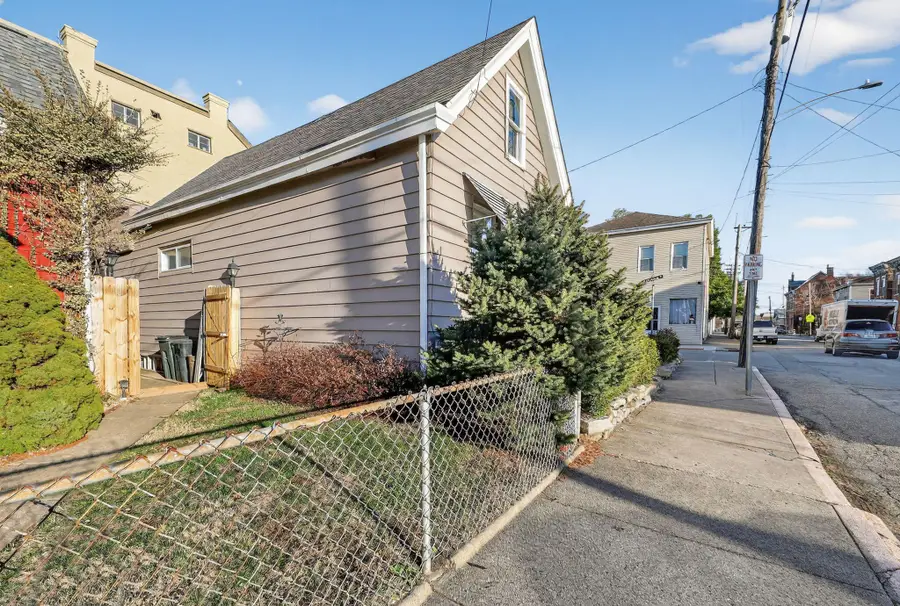 331 Lafayette Avenue, Bellevue, KY 41073 - #3