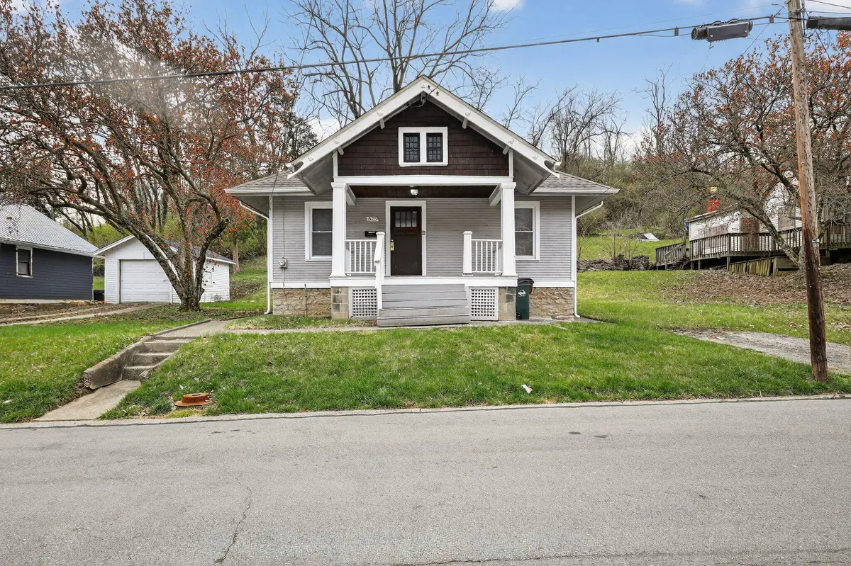 625 W 19th Street, Covington, KY 41014 - #1