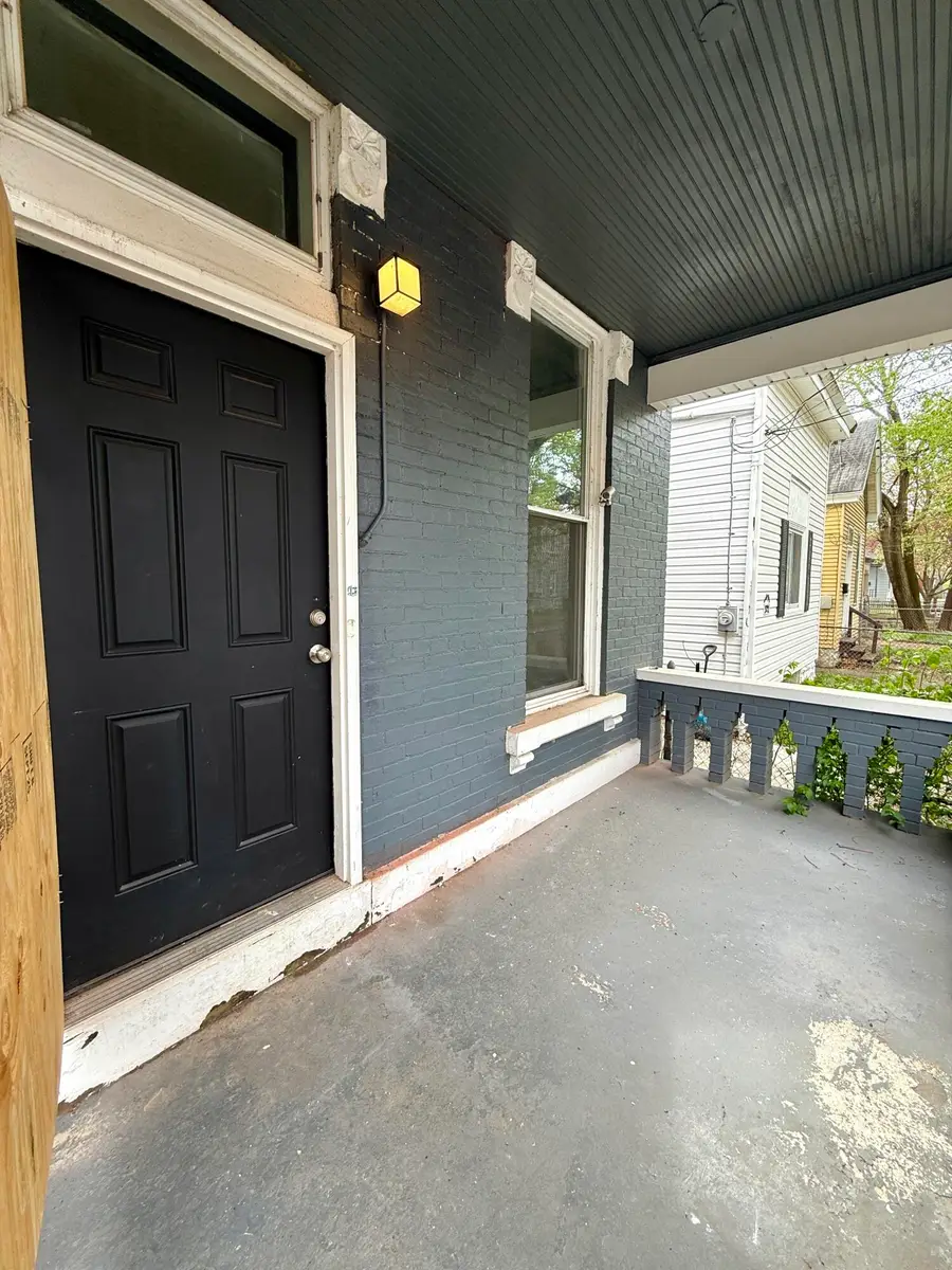 329 E 16th Street, Covington, KY 41014 - #2
