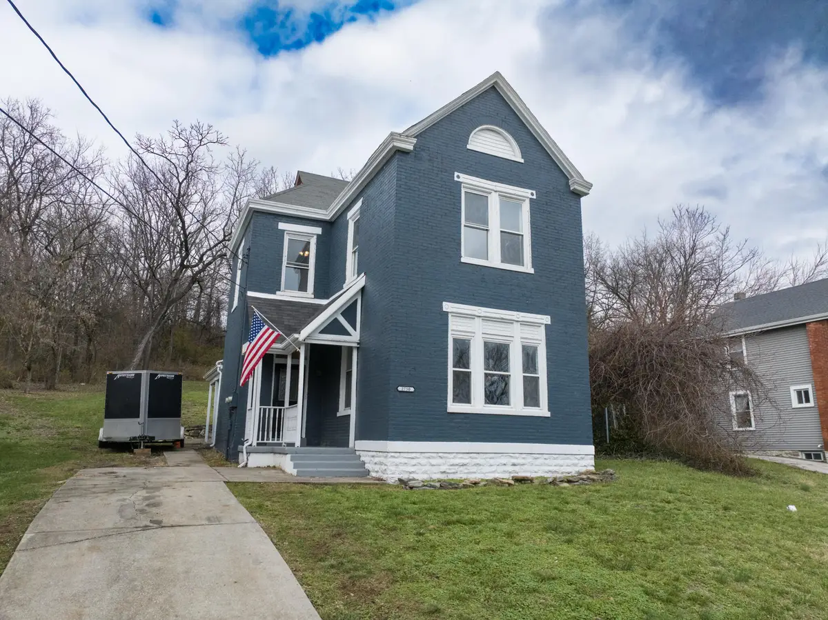 2750 Madison Avenue, Covington, KY 41015 - #1