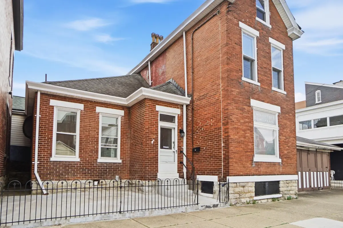 226 W 10th Street, Newport, KY 41071 - #1