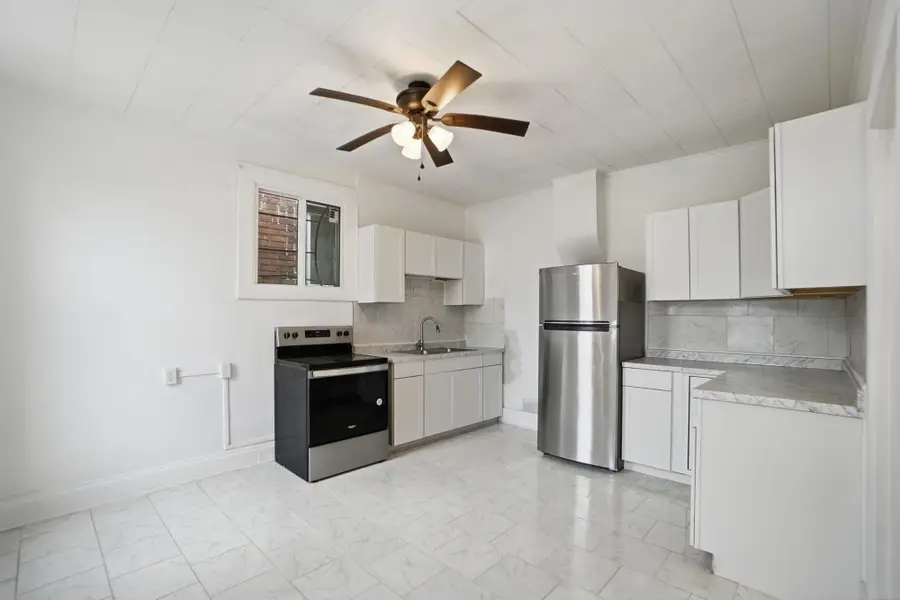 226 W 10th Street, Newport, KY 41071 - #2