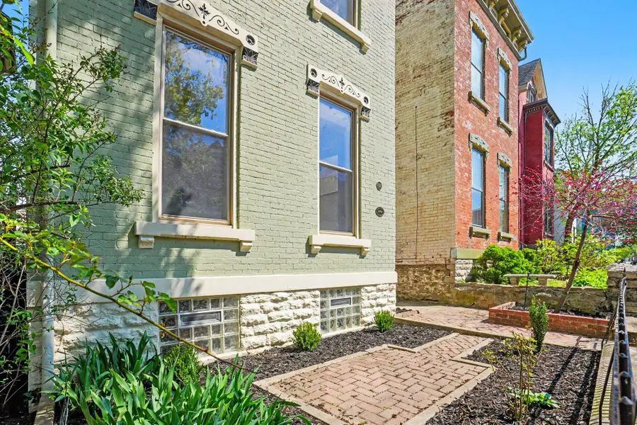 814 Greer Street, Covington, KY 41011 - #2