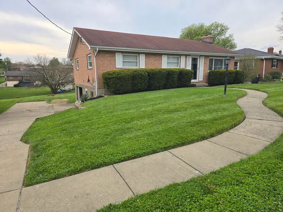 529 Hallam Avenue, Erlanger, KY 41018 - #3