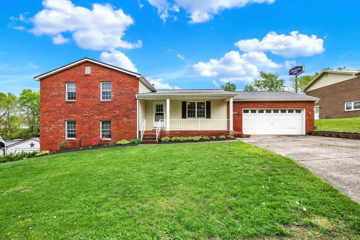 1568 Algonquin Drive, Maysville, KY 41056 - #1