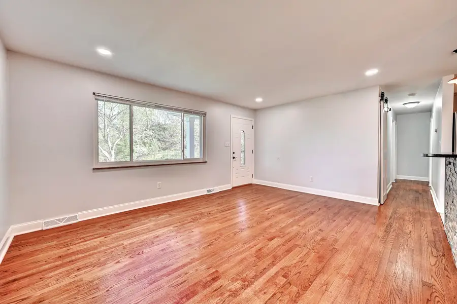 411 Chesapeake Avenue, Fort Thomas, KY 41075 - #3