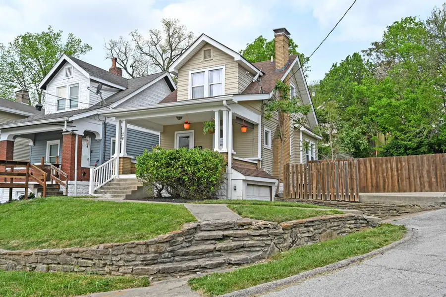 2 W 28th Street, Covington, KY 41015 - #2