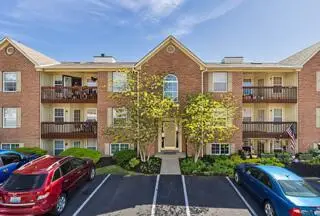 10 Meadow Lane #2, Highland Heights, KY 41076