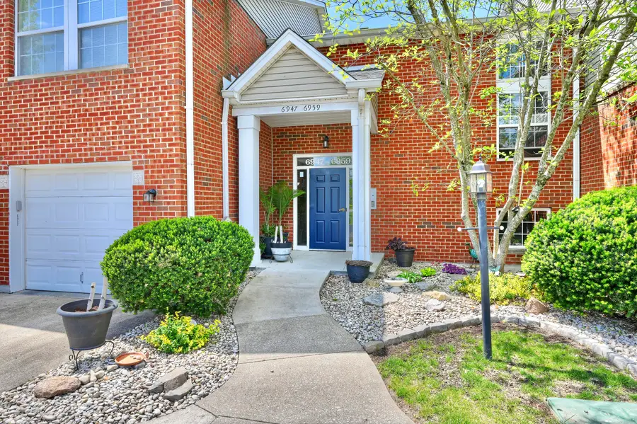 6949 Parkview Drive, Florence, KY 41042 - #2