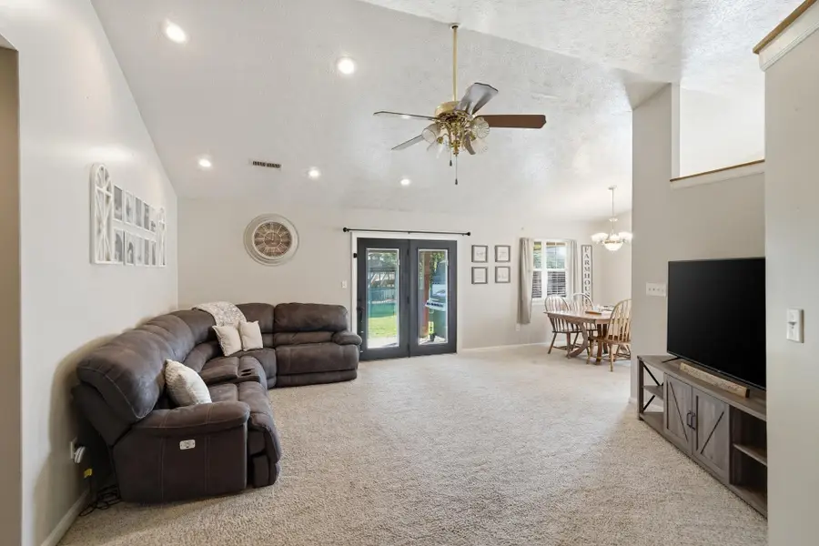 585 Barley Circle, Crittenden, KY 41030 - #2