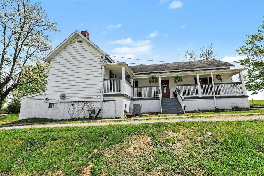 400 Cynthiana Street, Williamstown, KY 41097 - #2