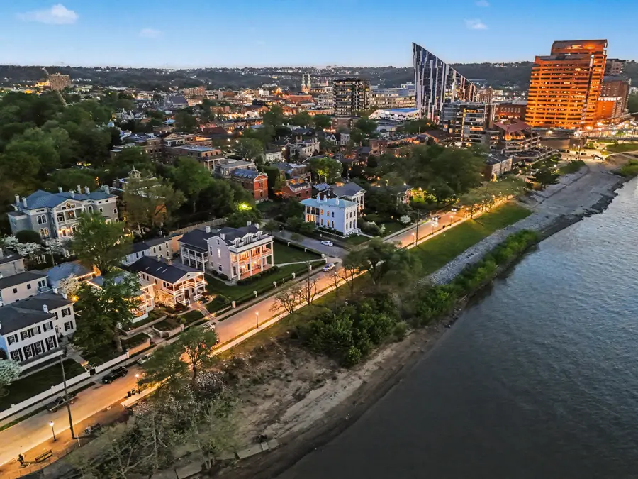 403 Riverside Drive, Covington, KY 41011 - #2