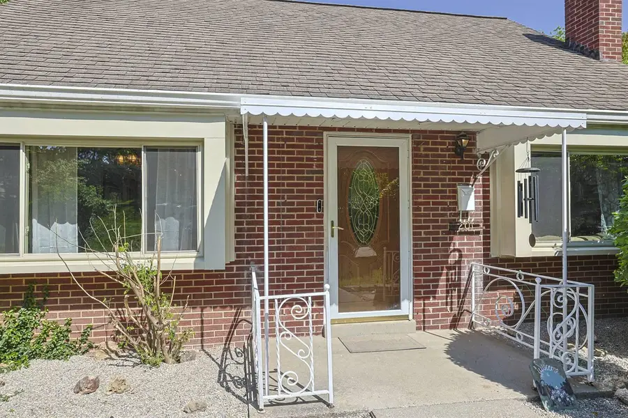 201 Cleveland Avenue, Bellevue, KY 41073 - #3