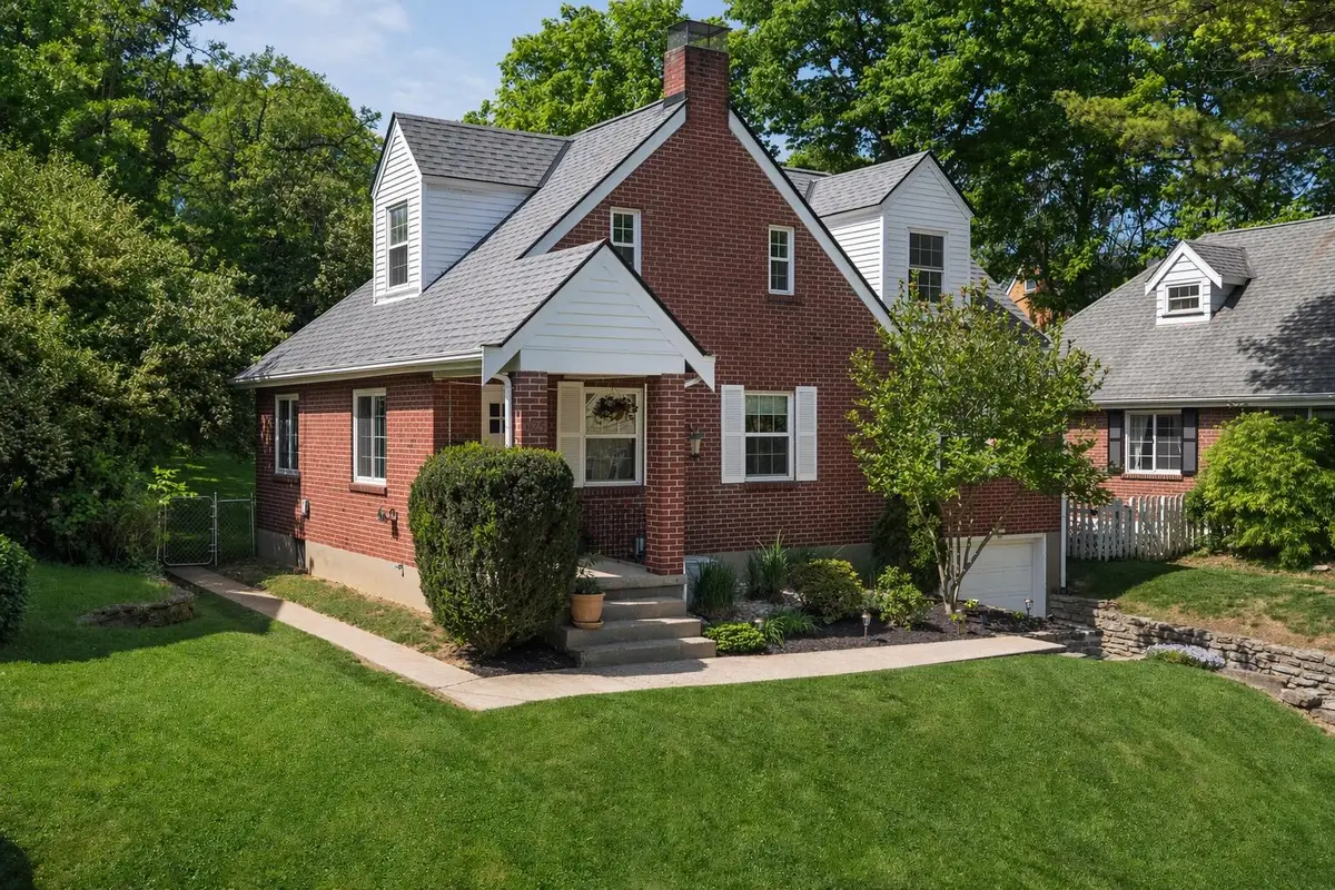 1425 Amsterdam Road, Park Hills, KY 41011 - #1