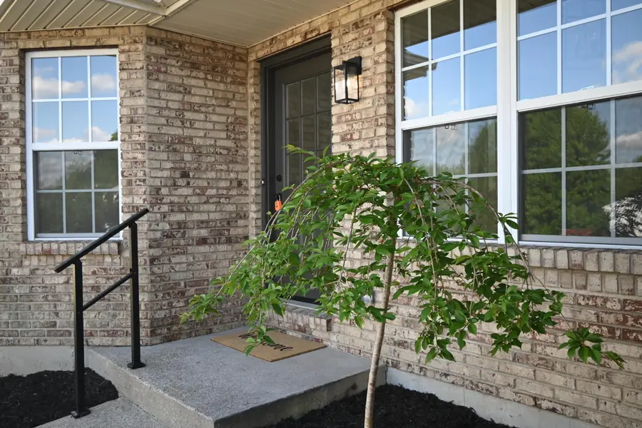 1052 Capitol Avenue, Elsmere, KY 41018 - #3