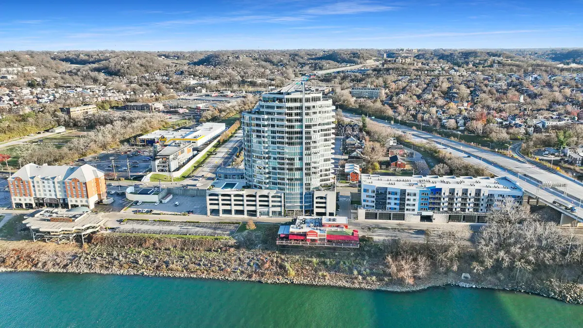 400 Riverboat #1801, Newport, KY 41071 - #1