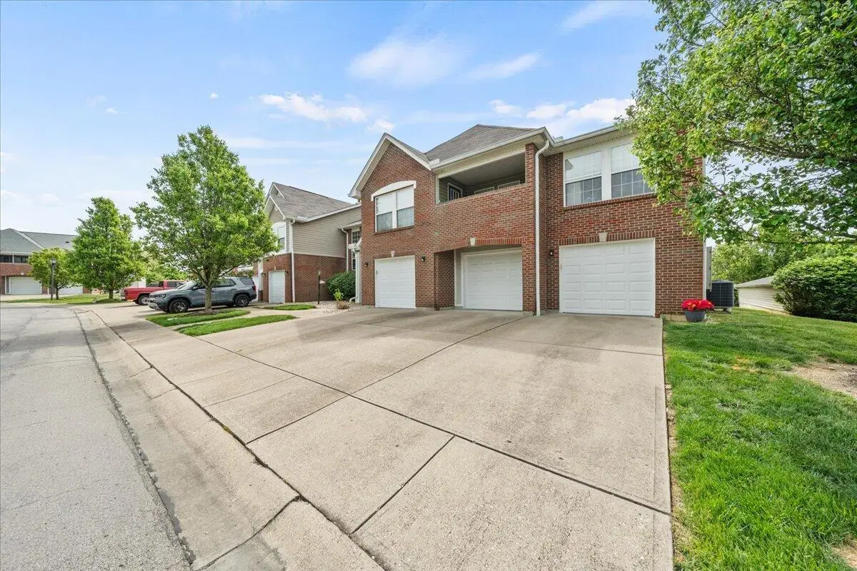 112 Parkside Drive, Florence, KY 41042 - #1