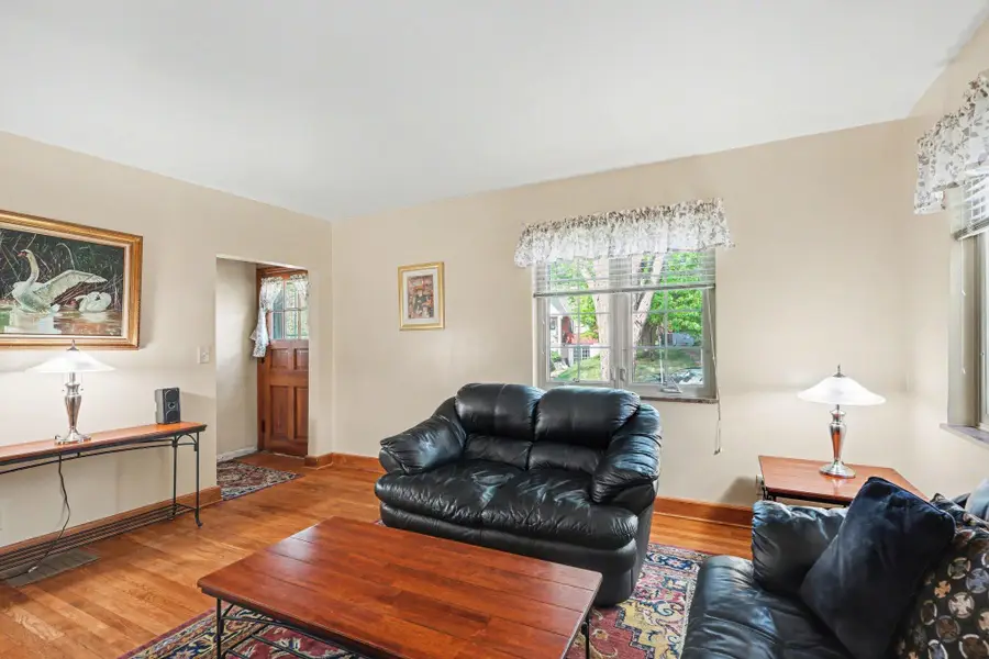 70 Eastern Avenue, Elsmere, KY 41018 - #3