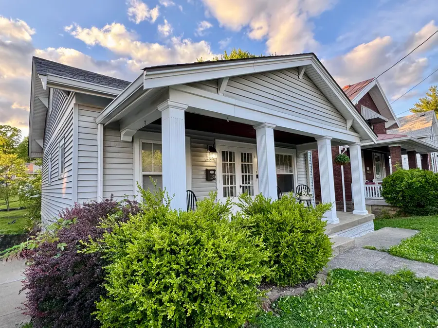 128 W Walnut Street, Southgate, KY 41071 - #2