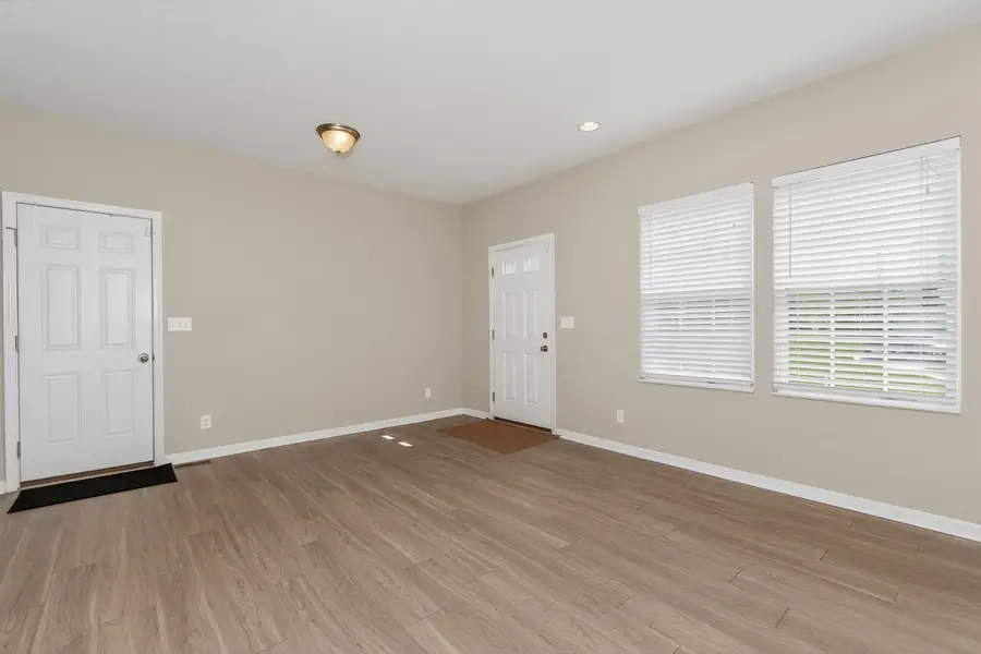 631 Mallard Drive, Alexandria, KY 41001 - #3