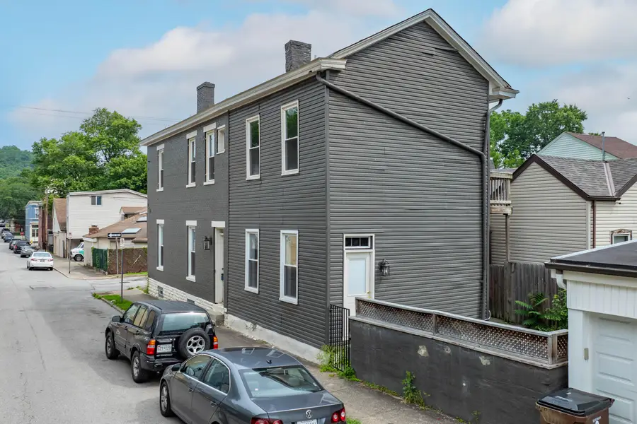 639 Watkins Street, Covington, KY 41011 - #2