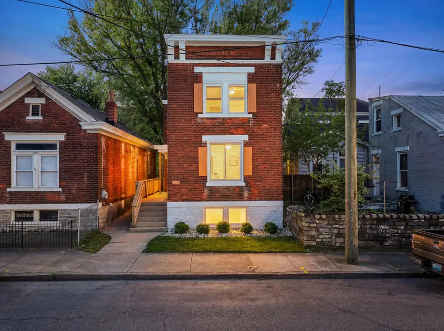 425 Lehmer Street, Covington, KY 41011 - #2