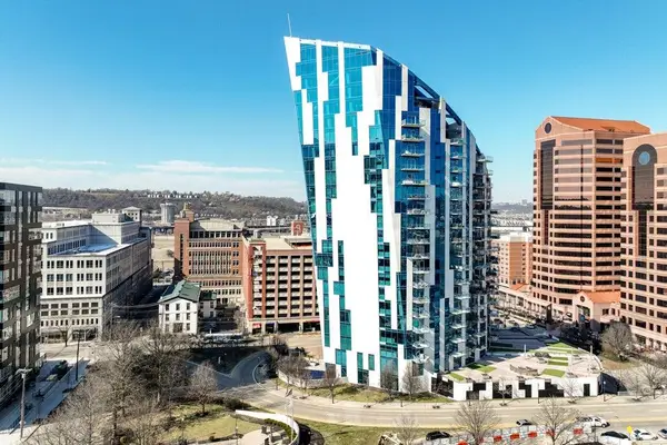 1 Roebling Way #1106, Covington, KY 41011