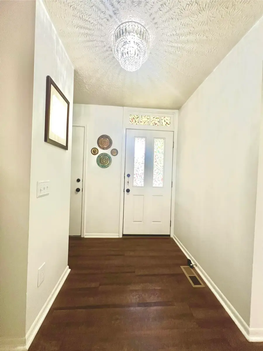 202 Shaker Heights Lane, Crestview Hills, KY 41017 - #2