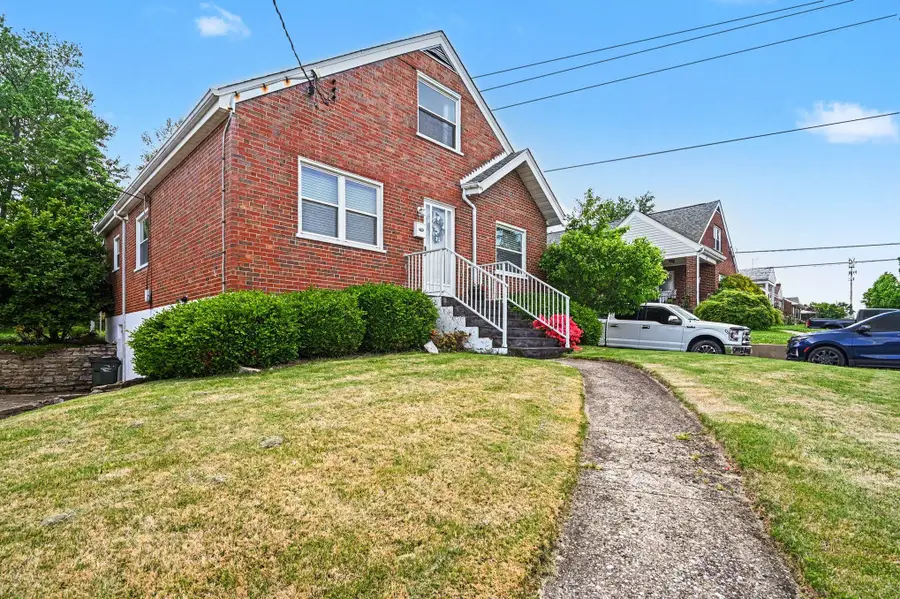 411 Swan Circle, Elsmere, KY 41018 - #3