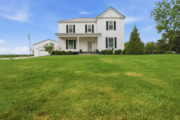132 W Maple Leaf Road, Maysville, KY 41056