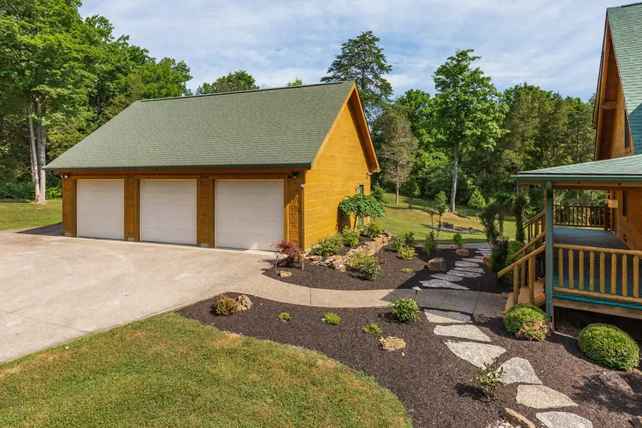 2623 Dawson Ridge Road, La Grange, KY 40031 - #3