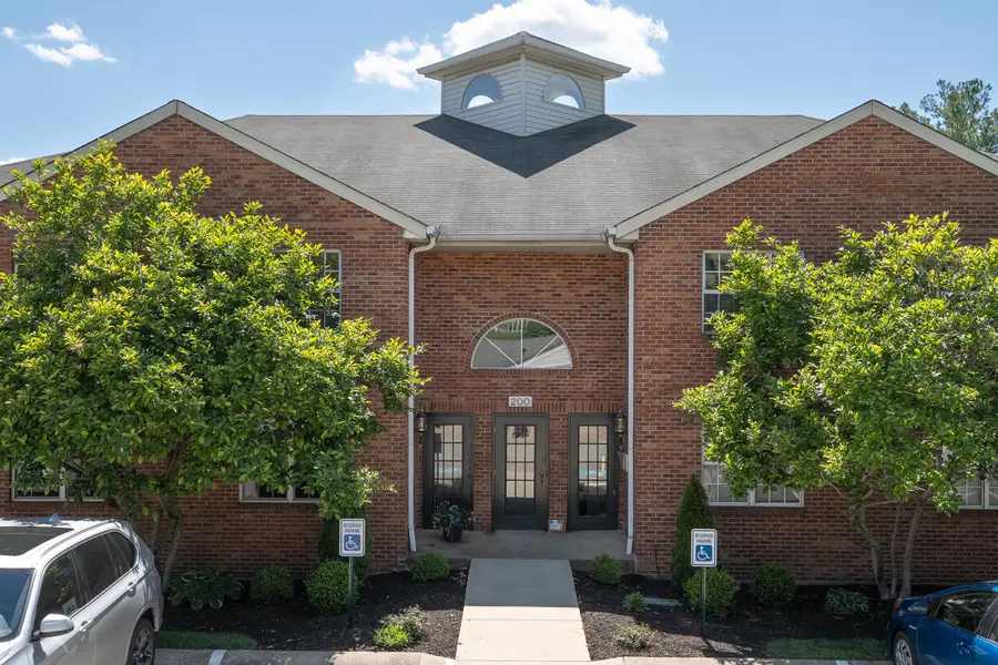 206 Spindle Top Lane #206, Fort Thomas, KY 41075 - #2