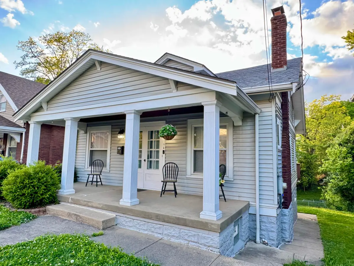 128 W Walnut Street, Southgate, KY 41071 - #1