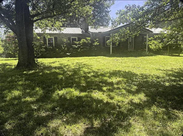 290 Vallandingham Road, Dry Ridge, KY 41035