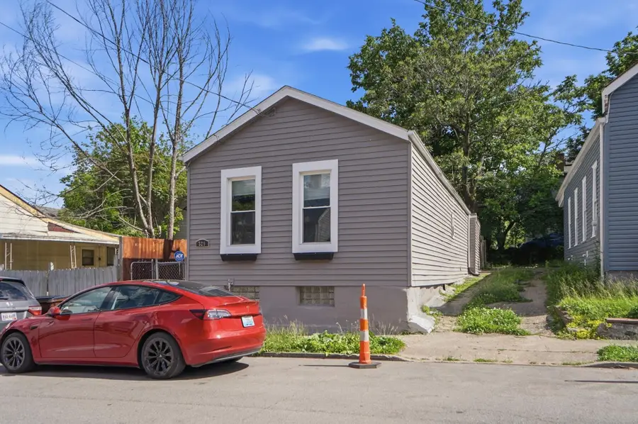 329 Bush Street, Covington, KY 41011 - #3