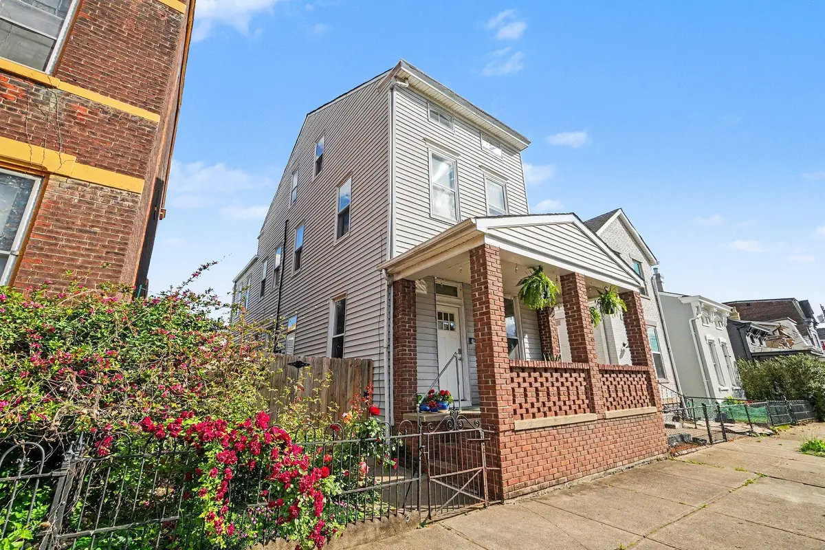 322 Hodge Street, Newport, KY 41071 - #1
