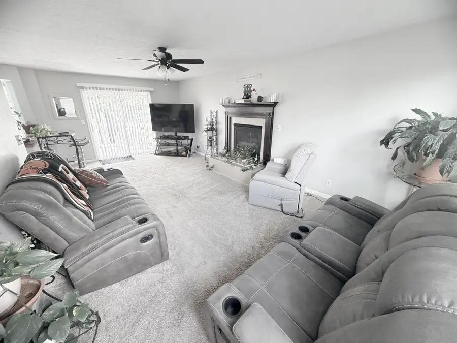 1896 Falcon Crest Circle, Hebron, KY 41048 - #2