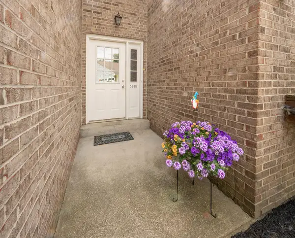 5313 Country Club Lane, Burlington, KY 41005