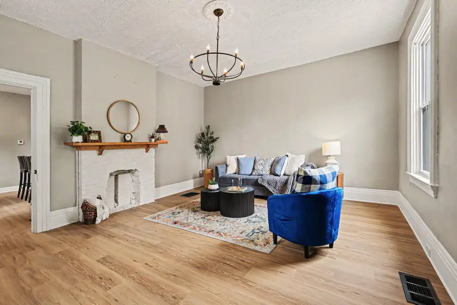 221 Trevor Street, Covington, KY 41011 - #2