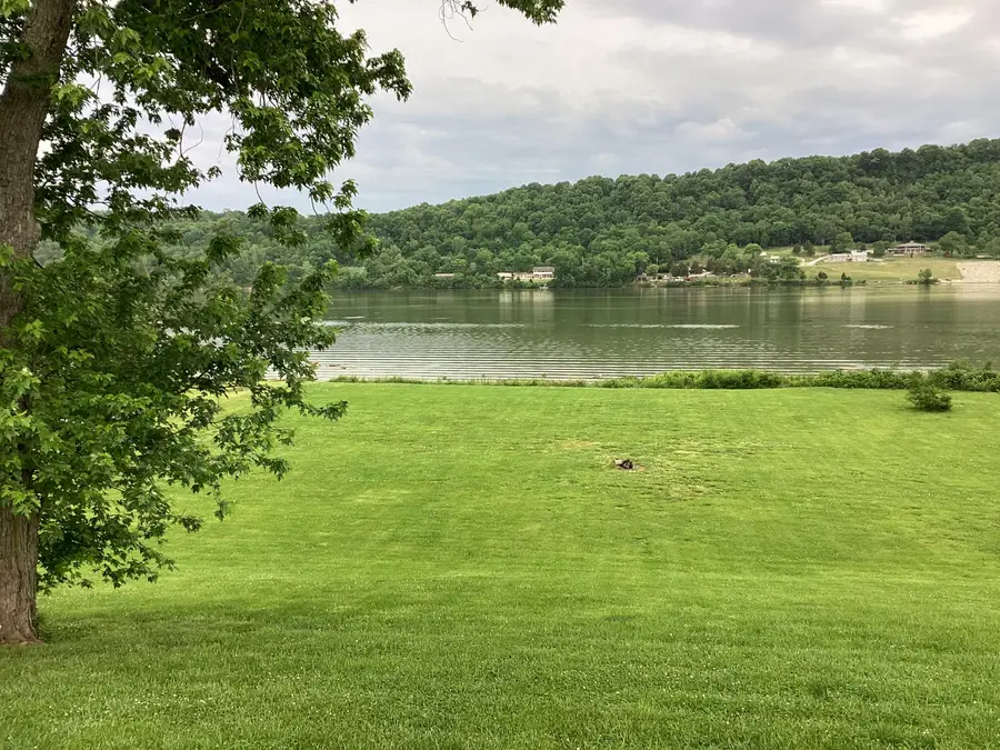 311 E High Street, Warsaw, KY 41095 - #3