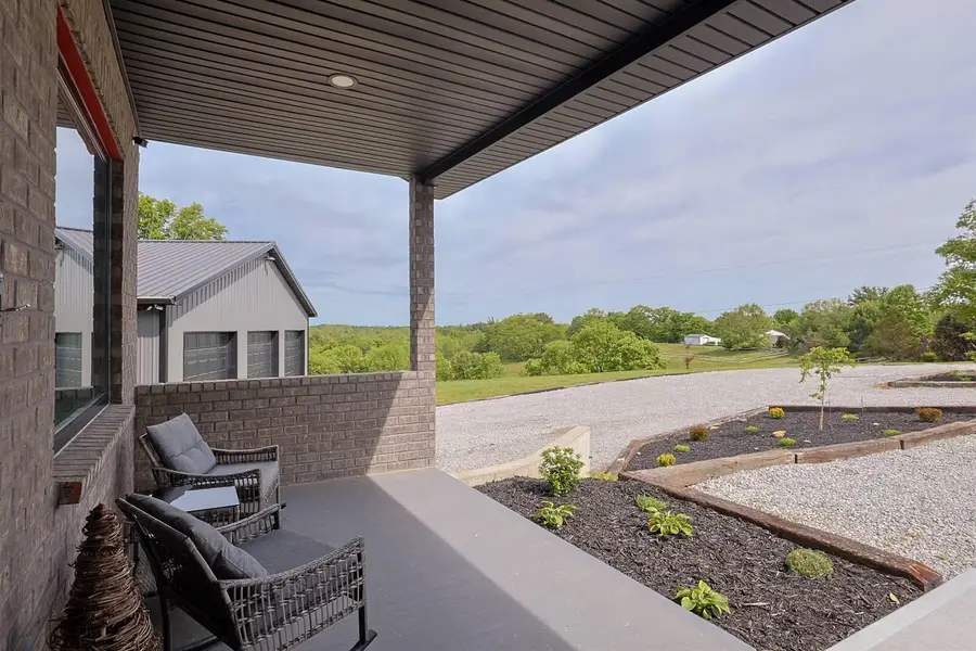 8275 Kentucky 10, Falmouth, KY 41040 - #3