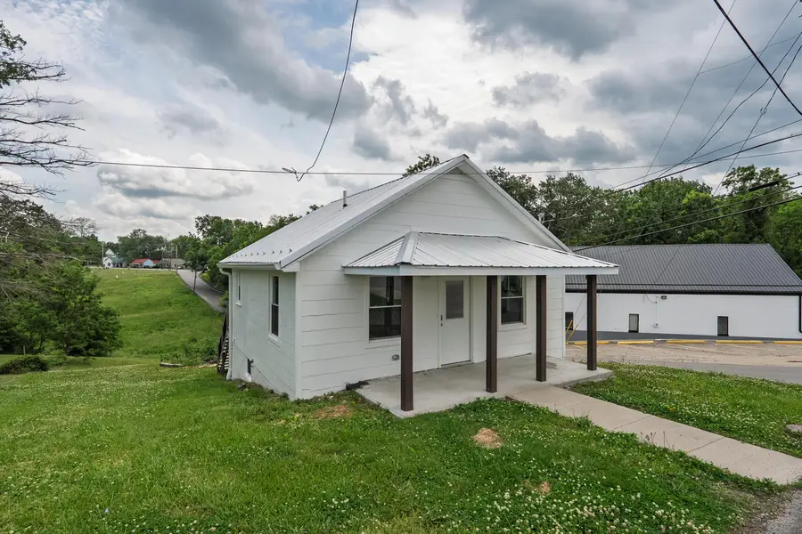 100 William Arnold Drive, Williamstown, KY 41097 - #2