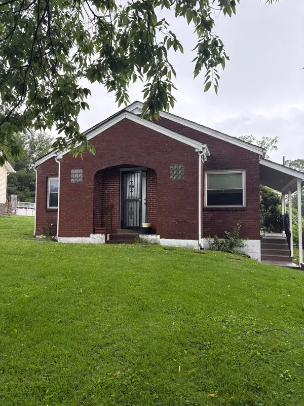 1 Garnett Avenue, Williamstown, KY 41097