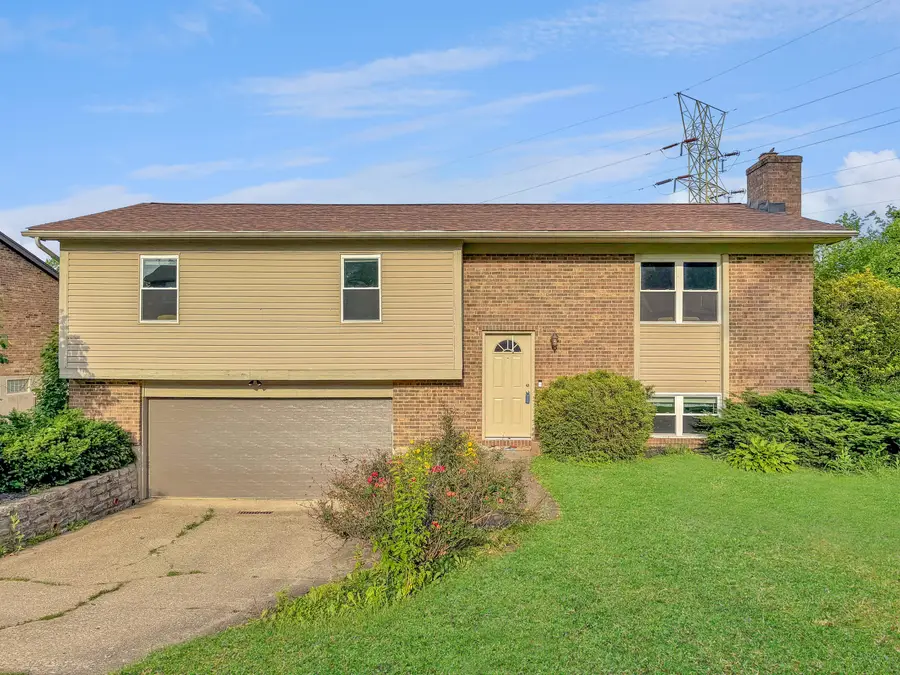 755 Meadow Wood Drive, Villa Hills, KY 41017 - #2