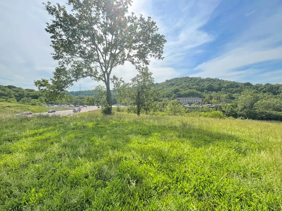 303 Madison Pike, Fort Mitchell, KY 41017 - #3