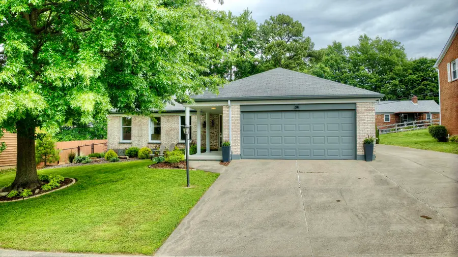 220 Burgess Lane, Florence, KY 41042 - #2