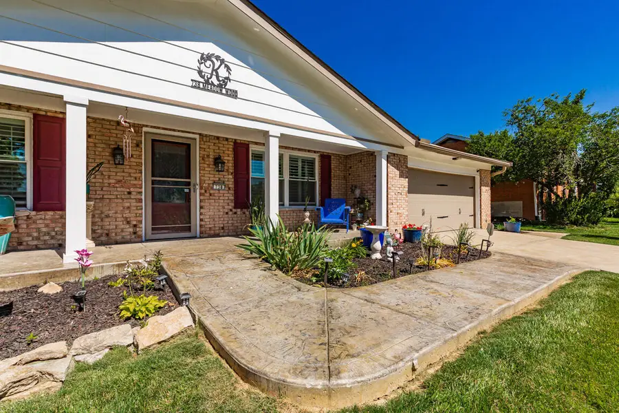 738 Meadow Wood Drive, Villa Hills, KY 41017 - #2